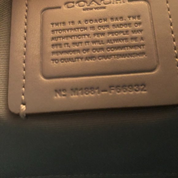 Coach Handbag - Picture 6 of 8